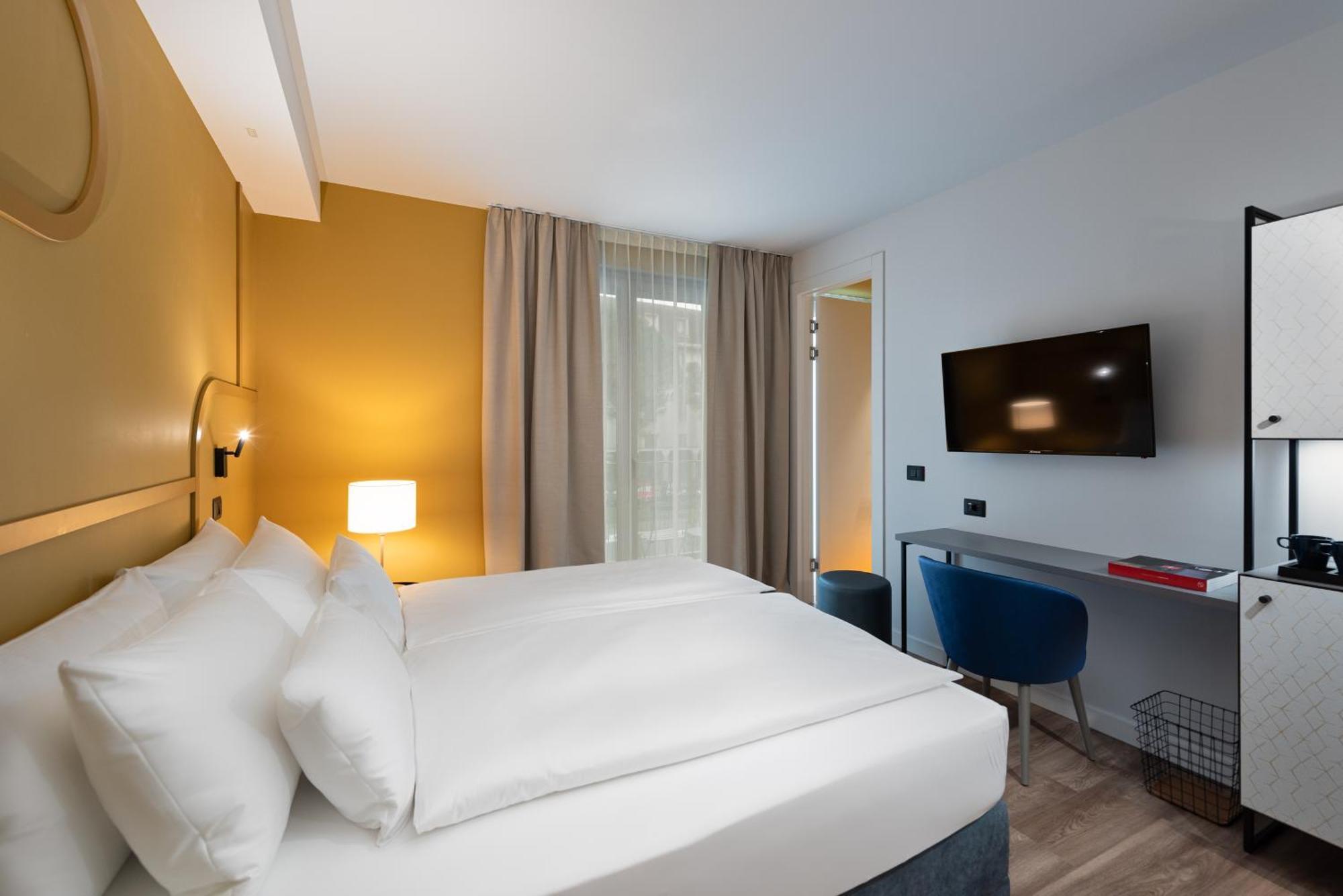 Ht Hotel Trieste Gradisca dʼIsonzo Екстериор снимка
