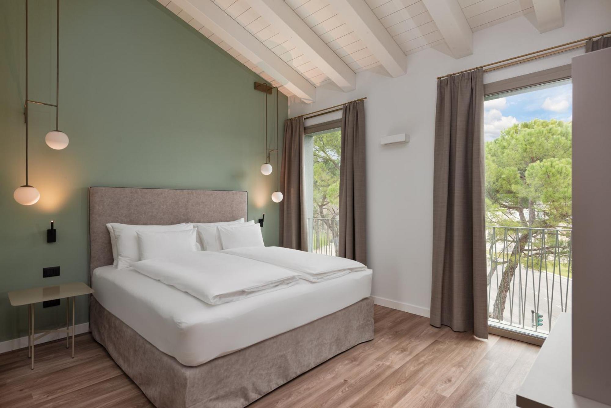 Ht Hotel Trieste Gradisca dʼIsonzo Екстериор снимка
