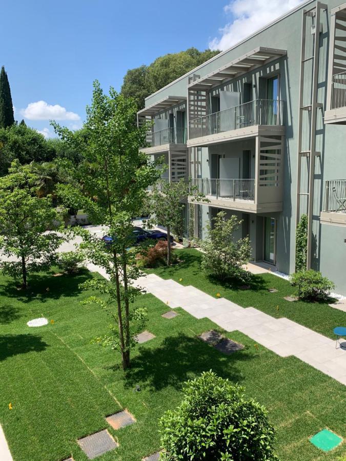 Ht Hotel Trieste Gradisca dʼIsonzo Екстериор снимка